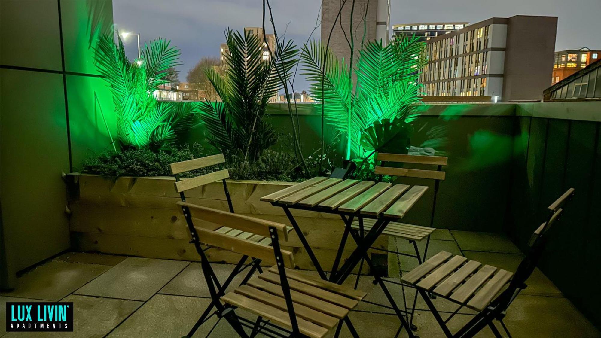 Lux Livin' Apartments - Luxury 2 Bed Apartment With Sky Garden Manchester Rom bilde